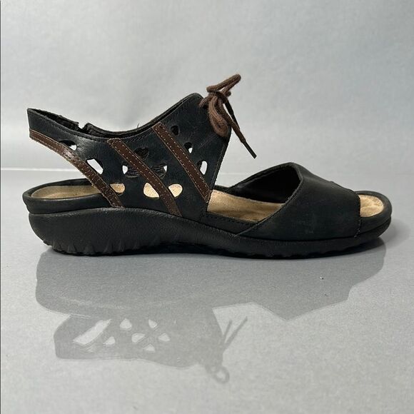 Naot Black and Brown Women's Sandals | size 39 | (1520) - Picture 6 of 12